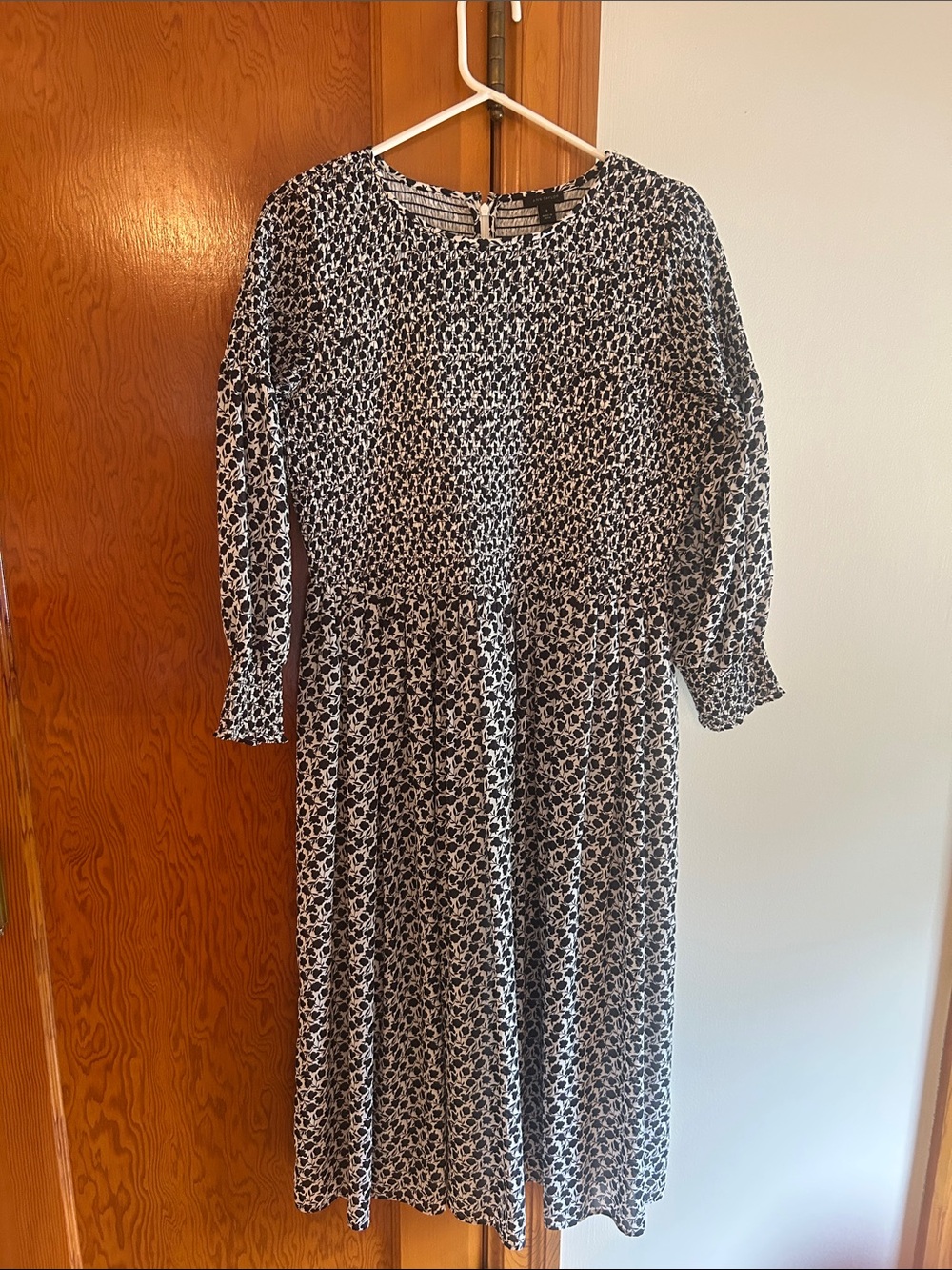 Ann Taylor Black and White Long Sleeve Floral Midi Dress